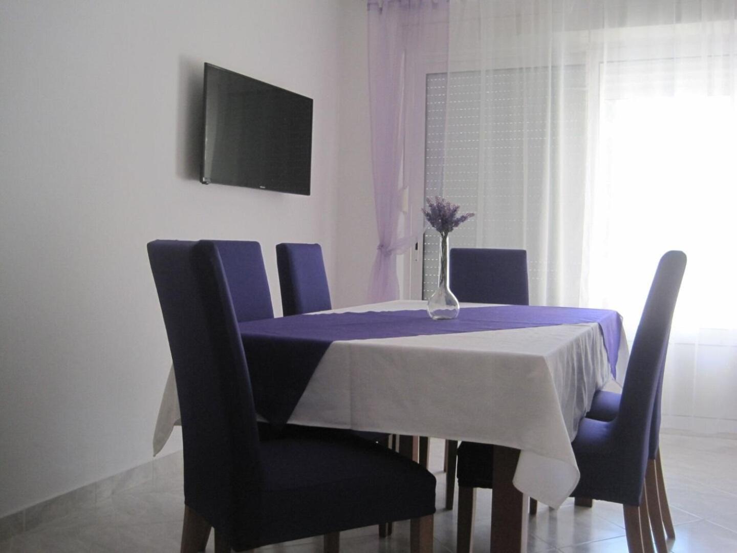 Apartment Ivan - With Large Terrace